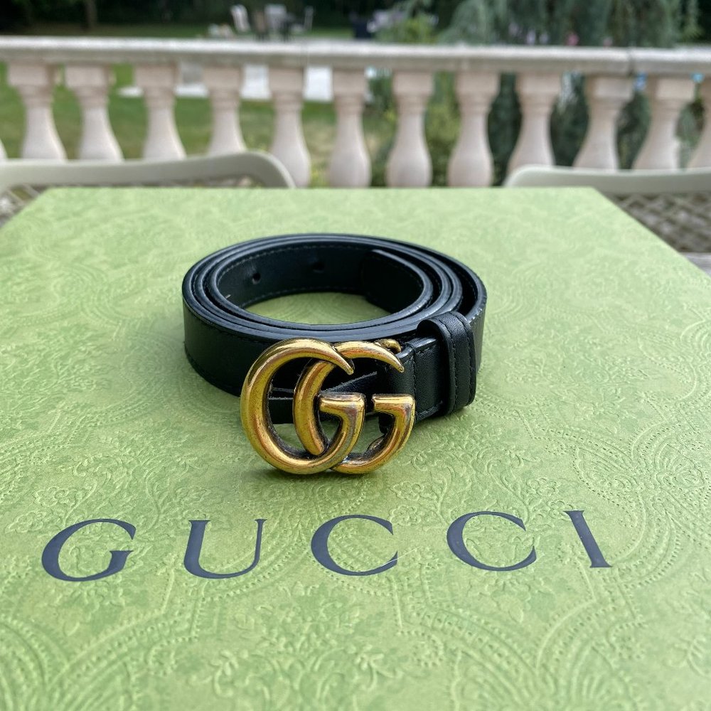 GUCCI Leather belt with Double G buckle